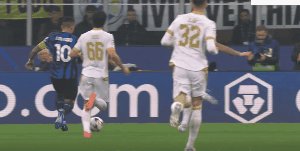 1727825600654021509.gif inter 81.gif